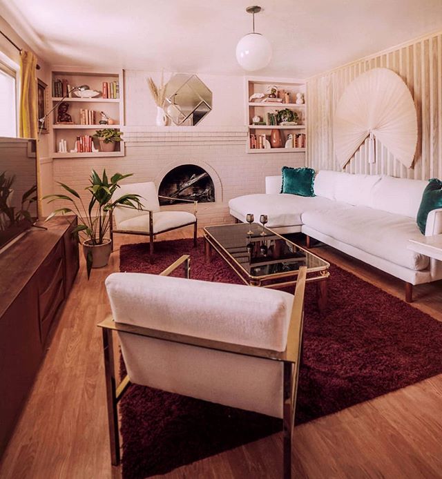 Happy Saturday friends! Took the kids to the fair today and had the best time! Spending the rest of my day down here doing a bit of work, but also a ton of dreaming and drawing up some plans for our backyard! Also, still working on the kitchen and making some final choices for my closet. Anyone else take on 946263738 projects at once?! 😂🙈
Nate is very much the opposite and likes to focus heavily on one thing at a time, so it makes for an interesting work dynamic 😂😂😂
.
.
.
.
.
.
.
.
.
.
.
.
#modernhome #myeclecticmix #myeclectichome #myplantlovinghome #mycuratedaesthetic #planteriordesign #urbanjunglebloggers #houseplantclub #bohoismyjam #showmeyourboho #myhousebeautiful #cornerofmyhome #pocketofmyhome #apartmenttherapy #sodomino #theeverygirlathome  #homeinspo #homemagic #interiorinspo #interiors4all #interiordesign #plantgang #plantsmakepeoplehappy #hunkerhome #shapes #pinkinterior #pinkisthenewblack #mydomaine #lonnyliving