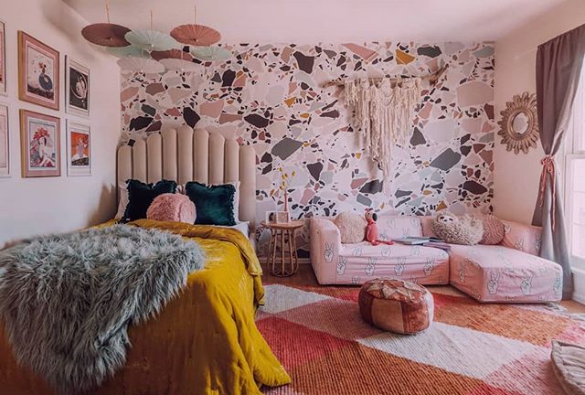 It's funny how Charliee always decides that she has to hang out in her room in the middle of me trying to take pics in there. Which is fine, I like a good candid "baby in room" shot, except she was naked and refused to put clothes on. So I took this picture like 20 times and still had to edit out a tiny little bit of 🍑 from the right edge of the frame. 😂😂😂
What are bedrooms for though, right?! .
.
.
.
.
.
.
.
.
.
.
.
.
.
.
. #kidroomdecor #girlroom #nursery #nurseryinspo #bohonursery #mykidsdigs #kidroom #finditstyleit #showmeyourboho #bohoismyjam #apartmenttherapy #creativefamilyspaces #sodomino #designsponge #homeinspo #interiordesign #interiorinspo #bohohome #howyouhome #howyouthrift #homemagic #pocketofmyhome #cornerofmyhome #myhousebeautiful #hgtvhome #myeclecticmix #myeclectichome #urbanjunglebloggers